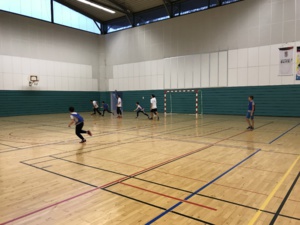 Match FUTSAL parents/profs contre élèves Match FUTSAL parents/profs contre élèves