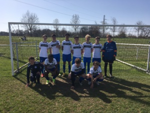 Le podium pour l'équipe minime de Foot à 8 ! Le podium pour l'équipe minime de Foot à 8 !