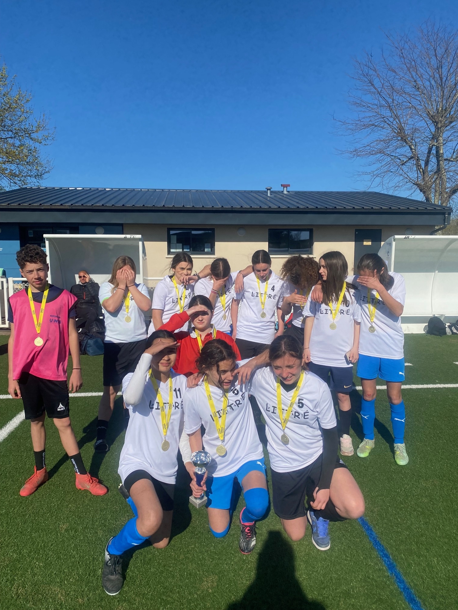 Championnats académiques de foot à 8 en équipe "Filles" Championnats académiques de foot à 8 en équipe "Filles"