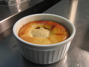 Amandine aux poires pour 180 personnes Amandine aux poires pour 180 personnes