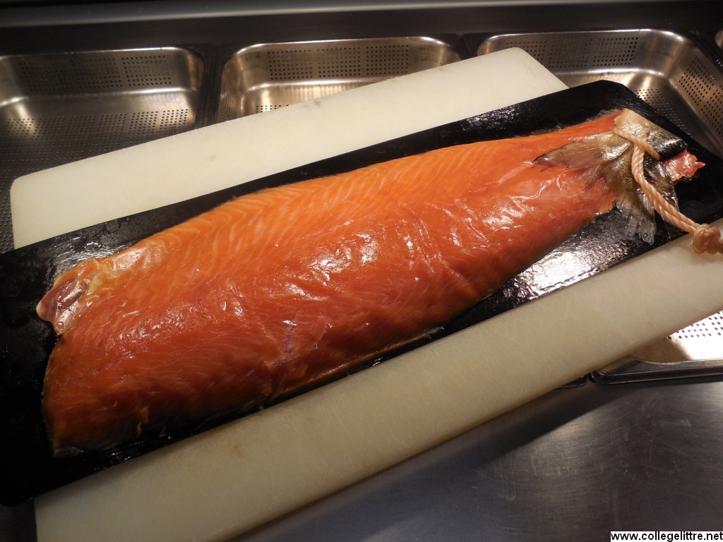 Saumon fumée à la ficelle Saumon fumée à la ficelle